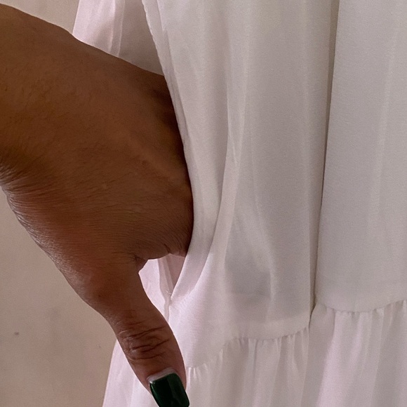 Elegant White Tiered Midi Dress - Picture 5 of 10